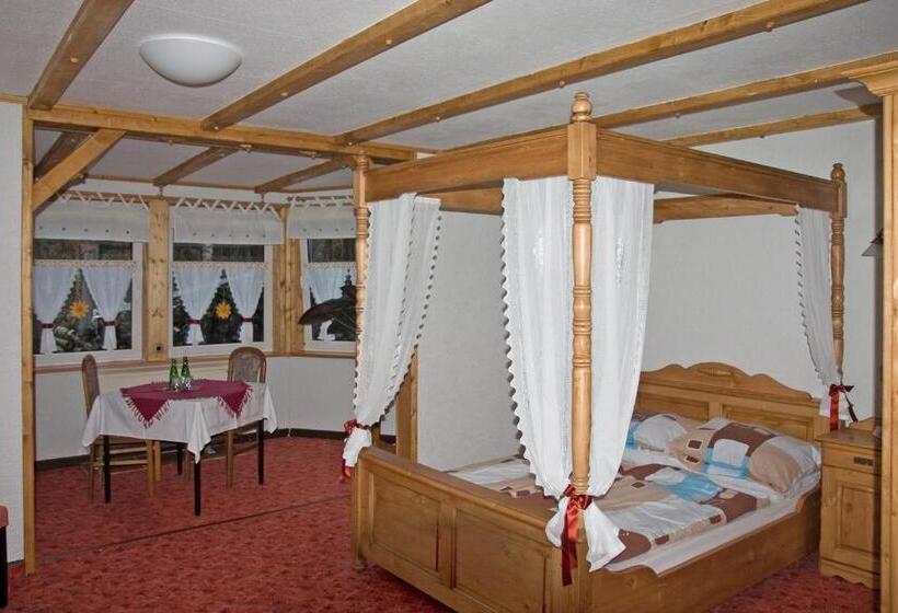 Номер Стандарт, Waldoase Hirschbüchenkopf