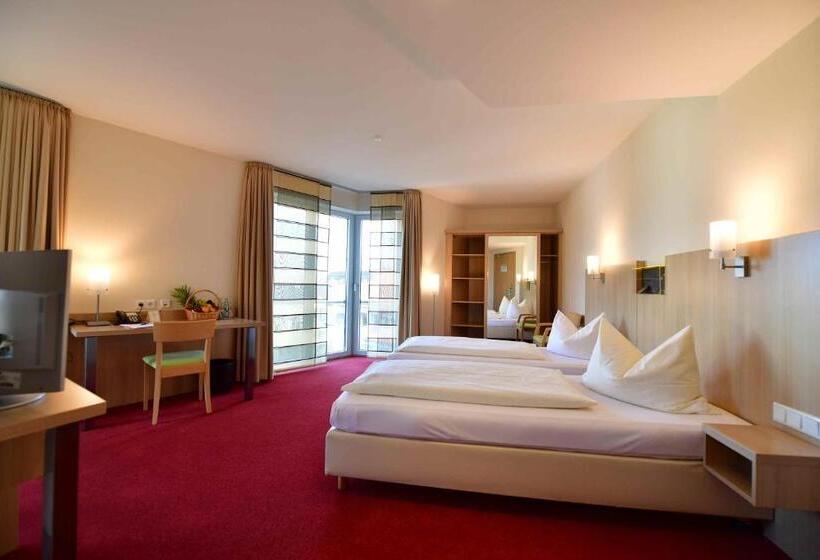 اتاق استاندارد سه نفره, Aspethera