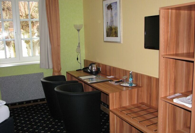 غرفة قياسية, Deutscher Hof