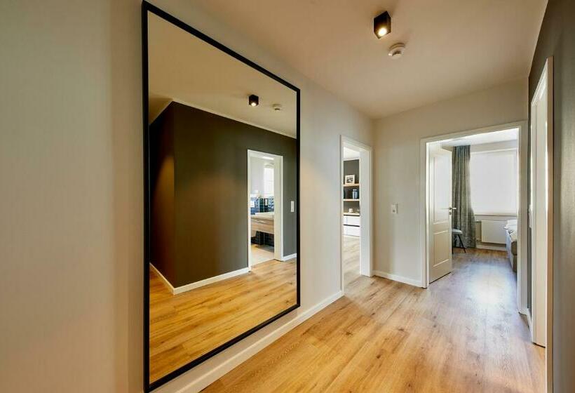 סוויטה, Friesenhof