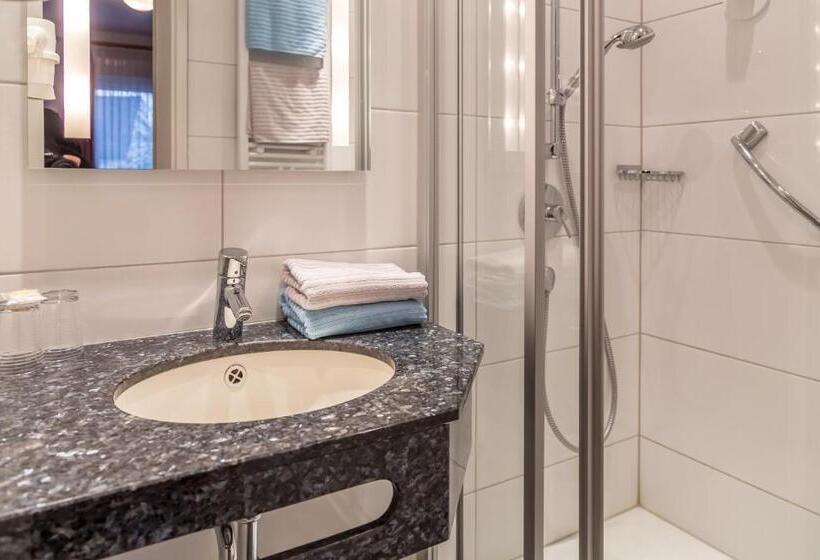 Номер Стандарт Трехместный, Gasthof Rebstock