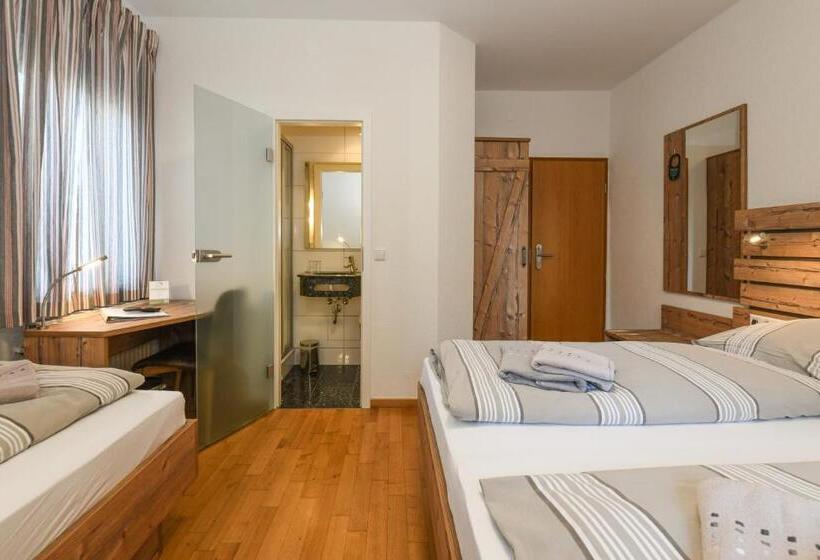 Номер Стандарт Трехместный, Gasthof Rebstock