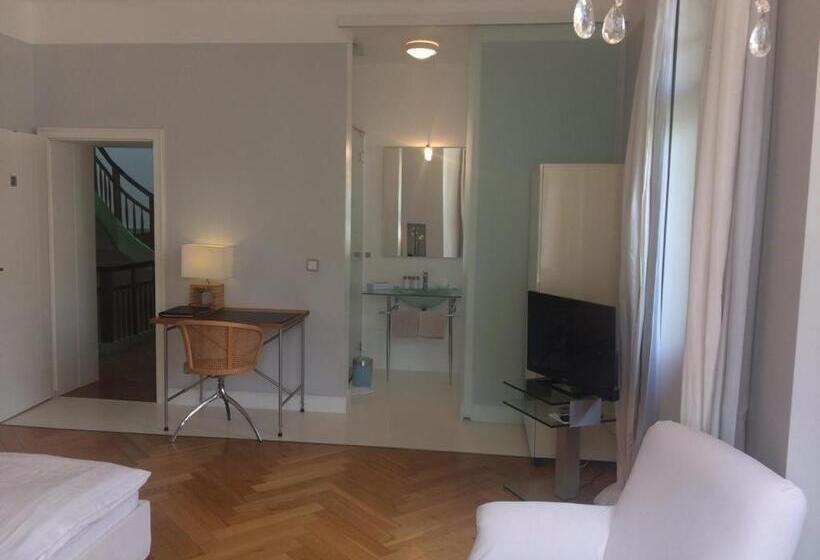 Номер Deluxe, Heidelberg Astoria
