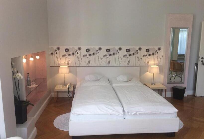 חדר דלוקס, Heidelberg Astoria