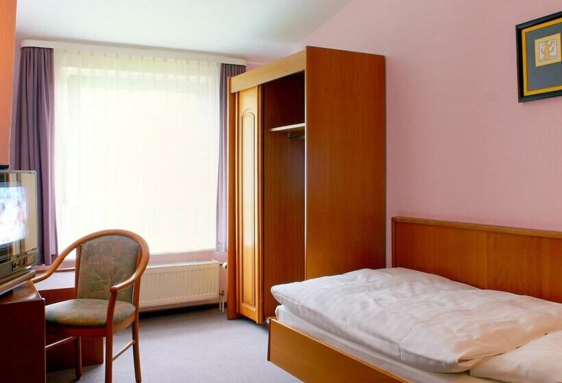 غرفة قياسية فردية, Karntner Stub N