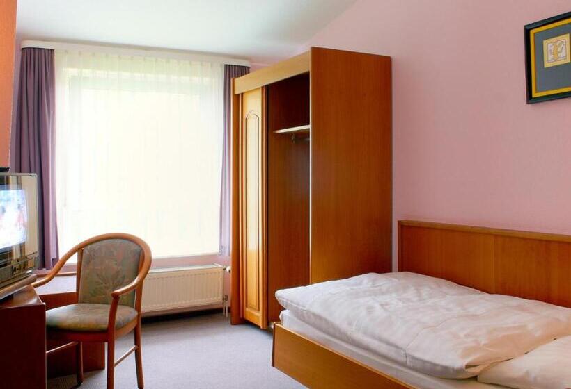 غرفة قياسية فردية, Karntner Stub N