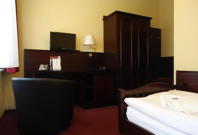 スタンダードルーム, Marthahaus