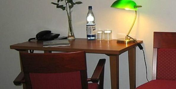 اتاق اکونومی یک تخته, Horstmann Münster