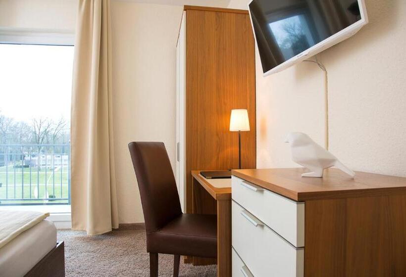 Номер Стандарт Индивидуальный, Parkhotel Lippstadt