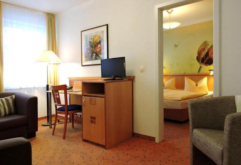 Номер Стандарт, Querfurter Hof