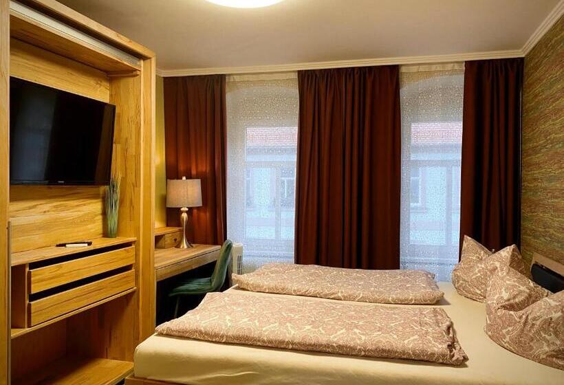 Номер Стандарт, Querfurter Hof