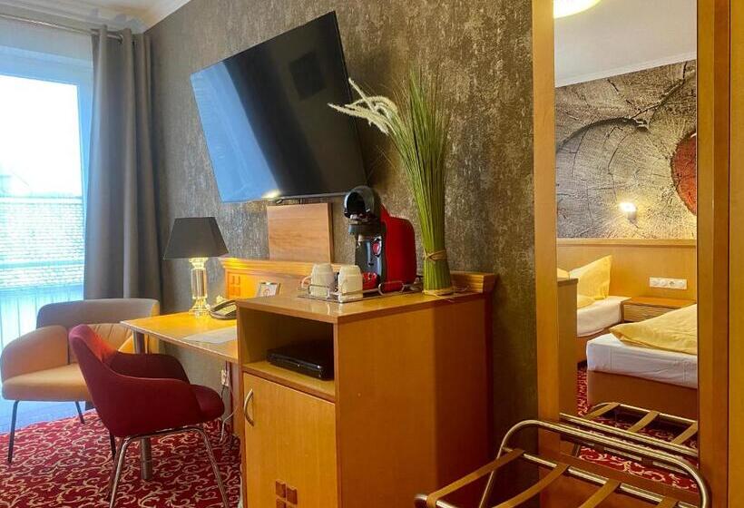 Номер Стандарт, Querfurter Hof