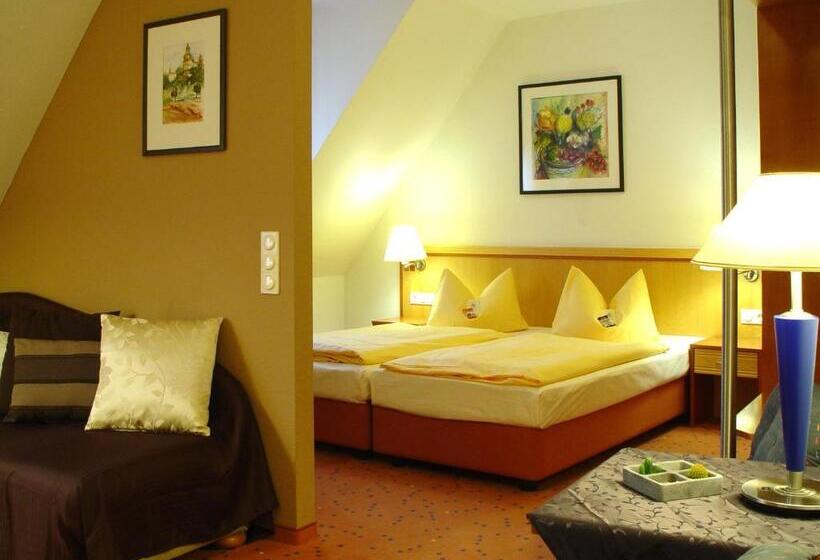 Полулюкс, Querfurter Hof