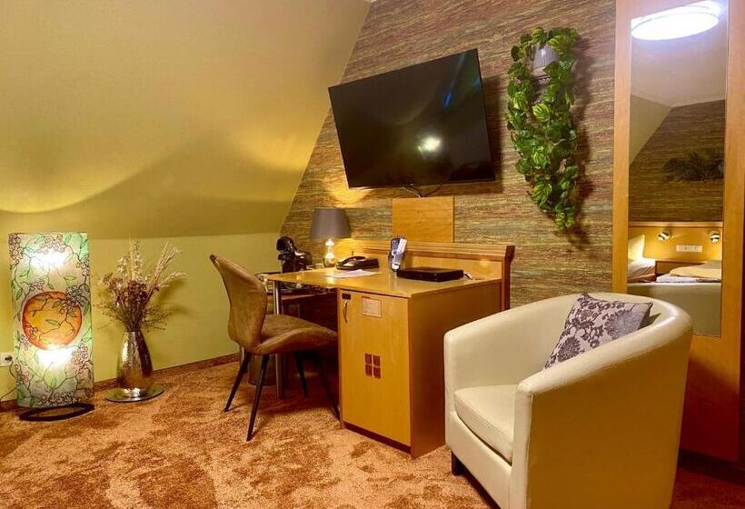 Люкс Повышенной Комфортности, Querfurter Hof