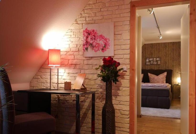 Четырехместный Номер Deluxe, Querfurter Hof