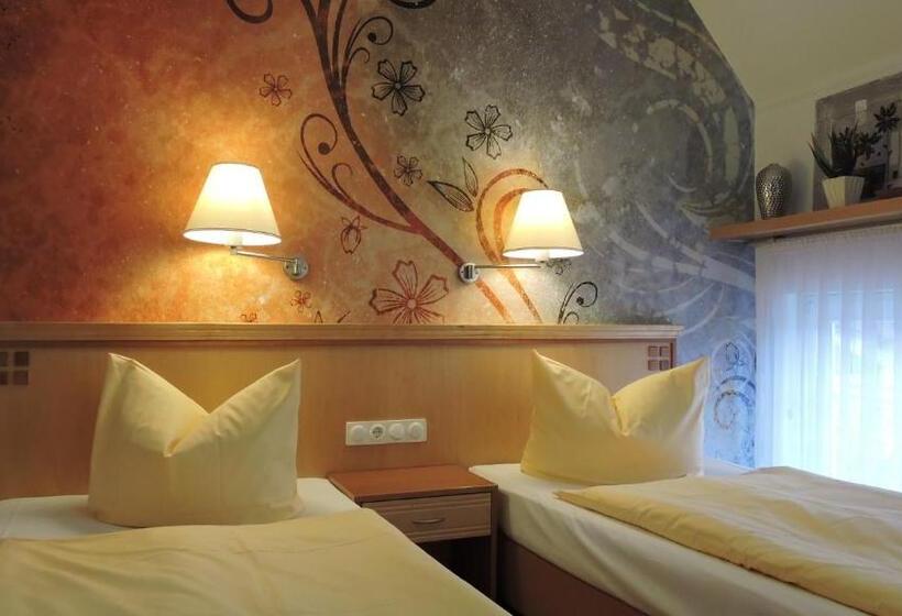 Номер Стандарт, Querfurter Hof