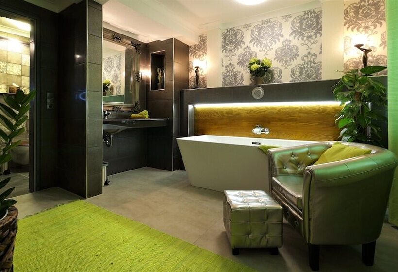 Люкс Повышенной Комфортности, Querfurter Hof