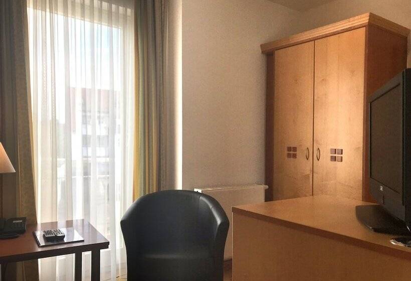 Номер Стандарт Индивидуальный, Querfurter Hof