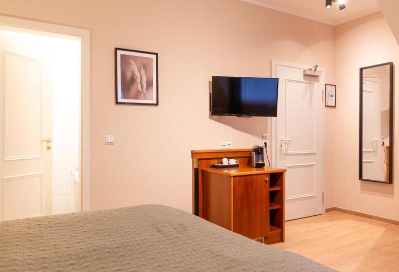 标准间, Restaurant Am Park