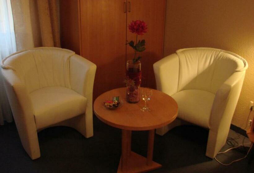 标准间, Restaurant Oliva