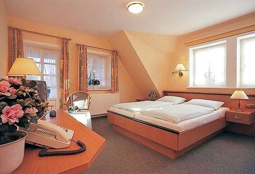 标准间, Undeloher Hof