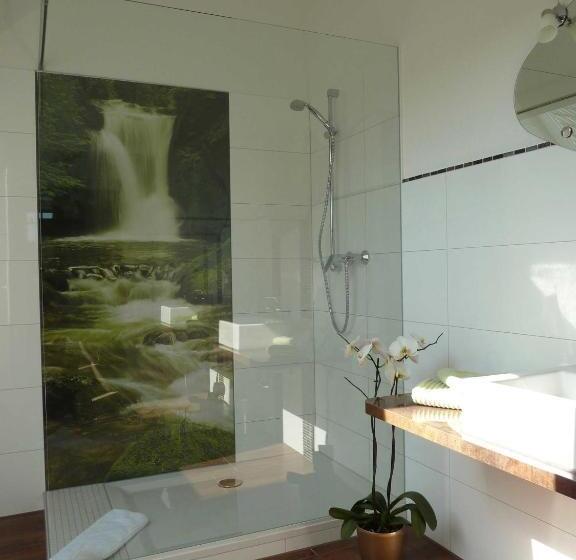 غرفة قياسية فردية, Zur Alten Schmiede