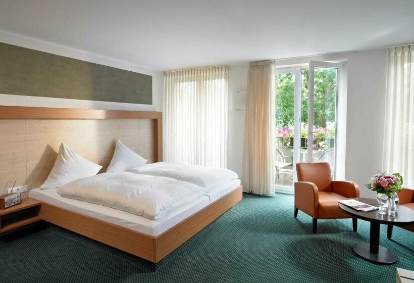 컴포트 싱글 룸, Zur Post