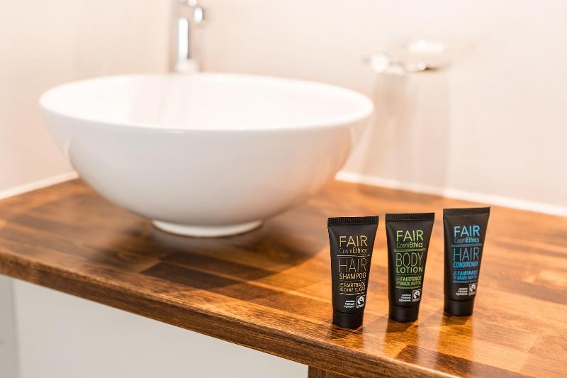 اتاق استاندارد, Kreuzblume Hotel & Weinstube