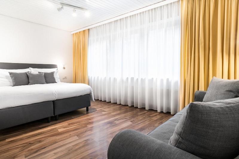 اتاق استاندارد, Kreuzblume Hotel & Weinstube