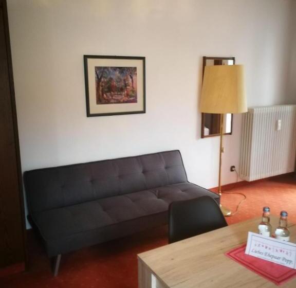 דירת חדר, Kurhotel Luitpold