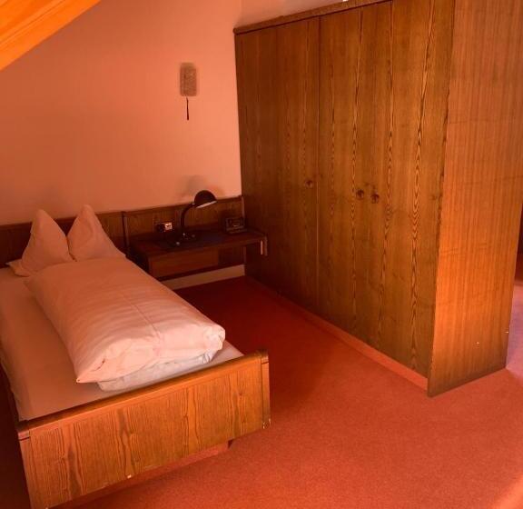 דירת חדר, Kurhotel Luitpold