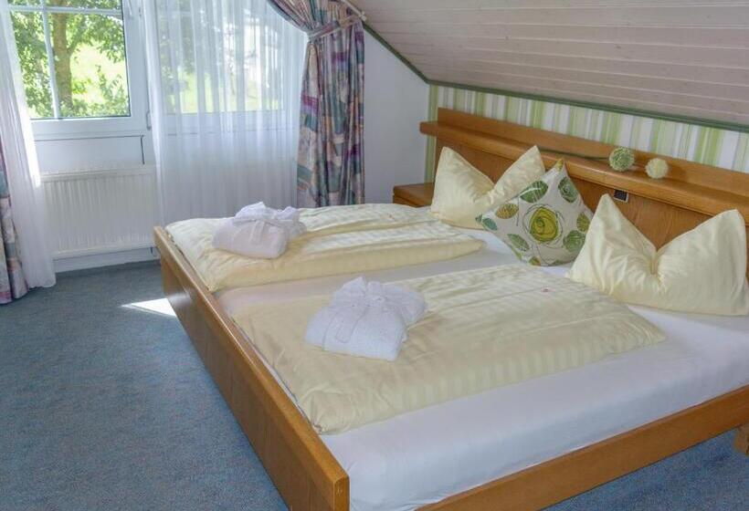 Трехместный Номер Superior, Landhotel Henkenhof Willingen