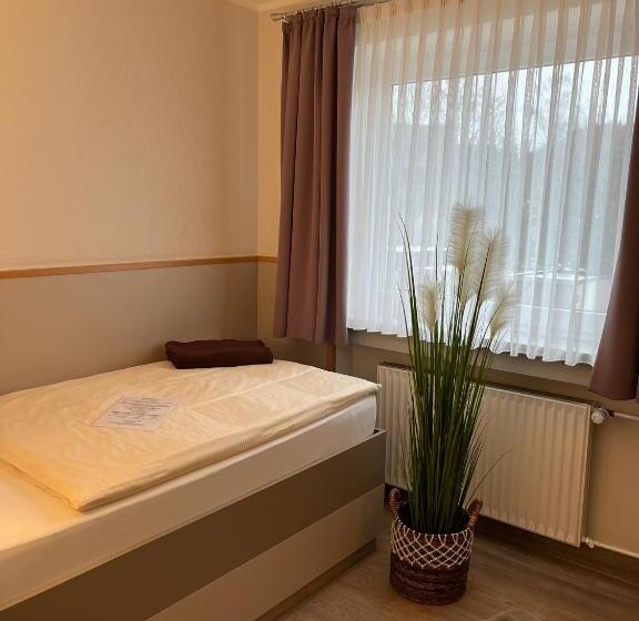高级单人间, Stadt Gut Hotel Siegboot