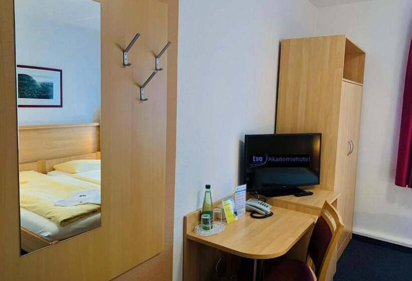 Quarto Estandar, Akademiehotel Jena