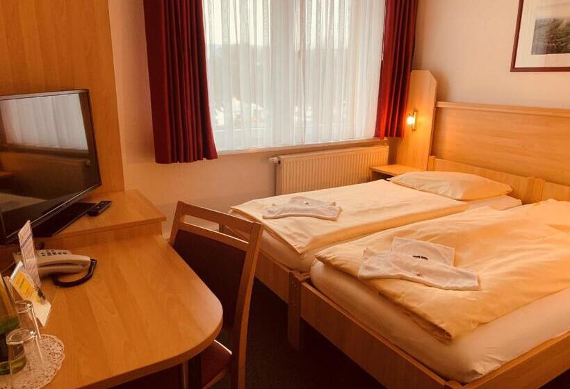 غرفة قياسية, Akademiehotel Jena