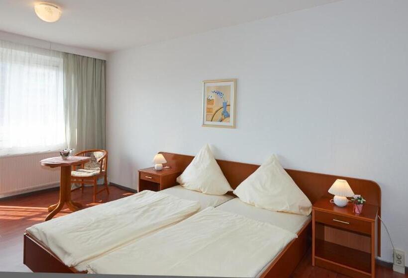 Номер Стандарт, Alpha Apparthotel Leipzig Rötha