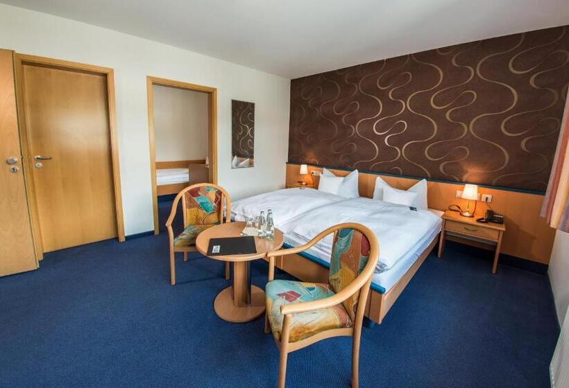 Номер Стандарт Трехместный, B&s Hotel Am Bachhaus