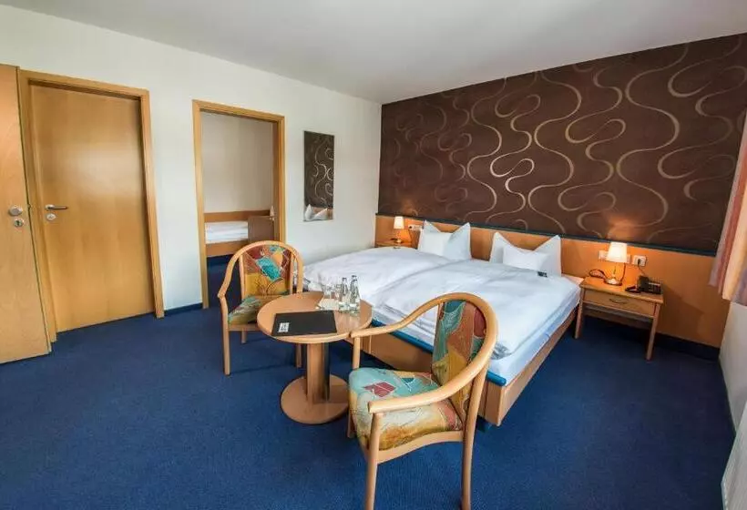 スタンダードトリプルルーム, B&s Hotel Am Bachhaus