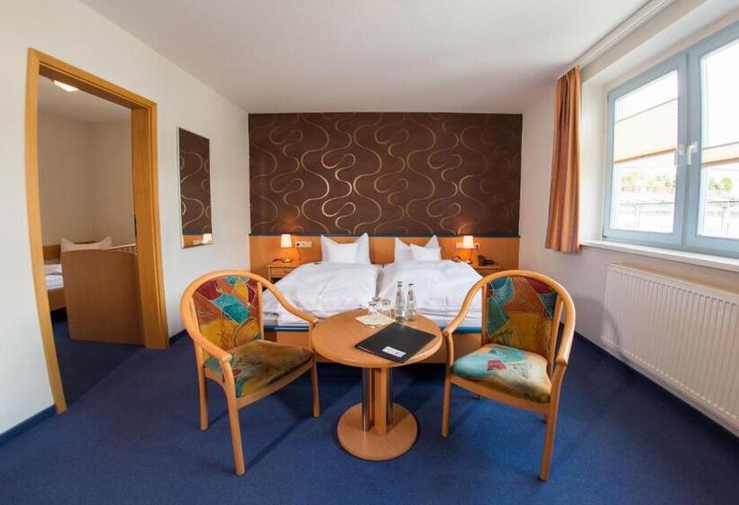 标准三人间, B&s Hotel Am Bachhaus