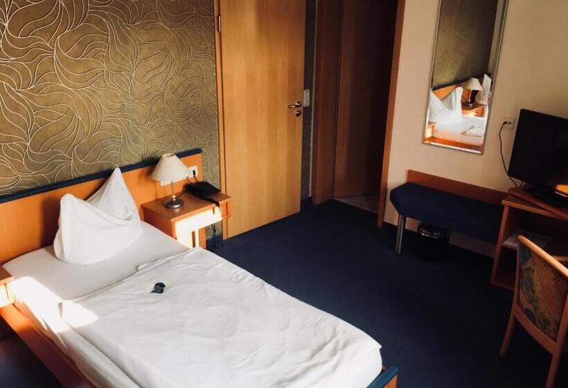 Номер Стандарт, B&s Hotel Am Bachhaus
