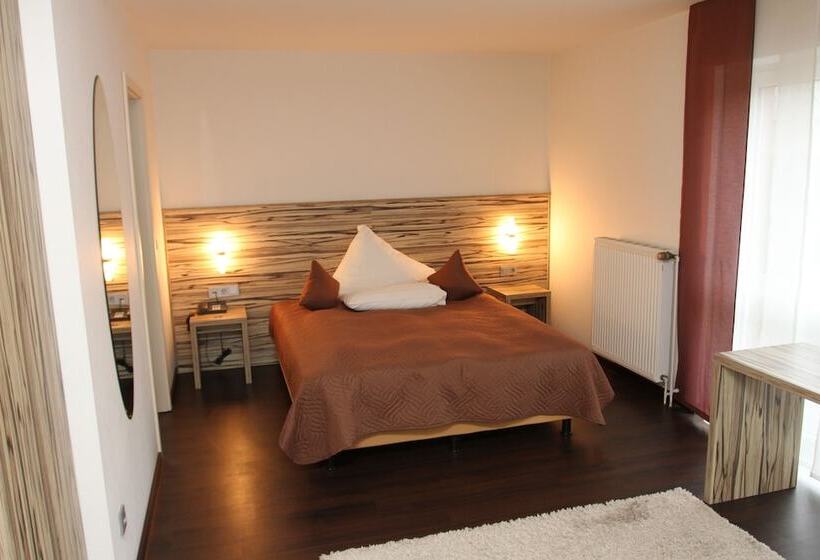 اتاق استاندارد یک نفره, Designhotel Im Südfeld