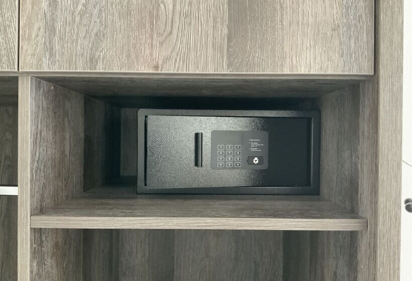 سوییت جونیور, Designhotel Im Südfeld