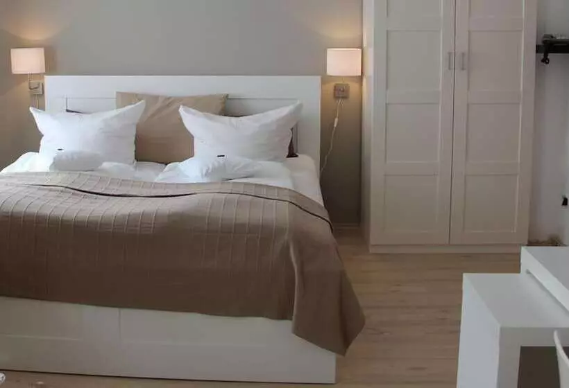 آپارتمان 1 خوابه, Apartment Hotel Lindeneck