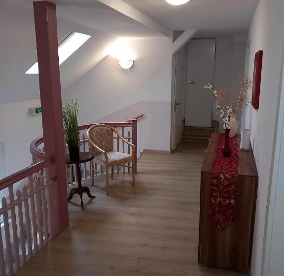 Номер Стандарт Индивидуальный, Eintracht