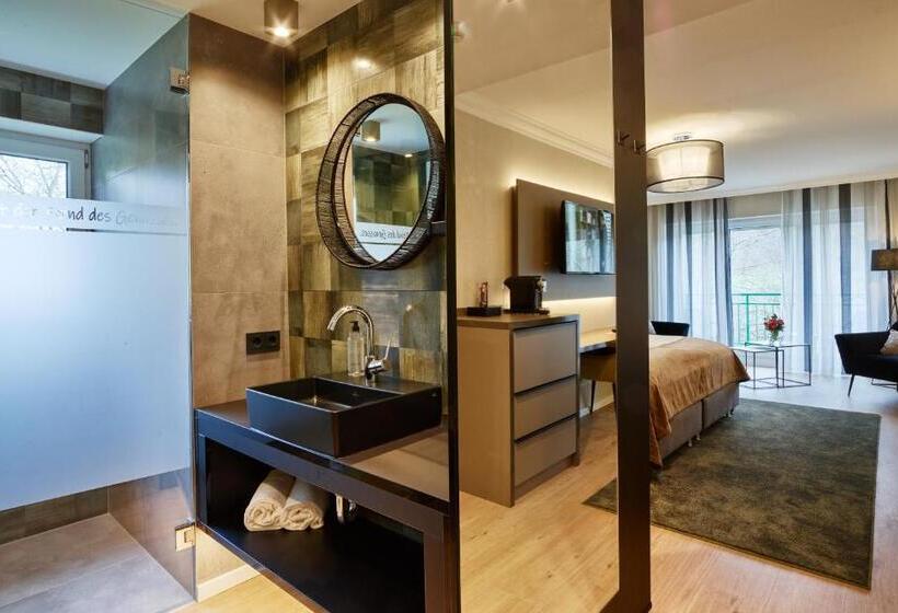 주니어 스위트, Erasmus   Mein Genuss  Und Wellness