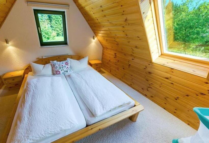 家庭间, Ferienhotel Mühlleithen