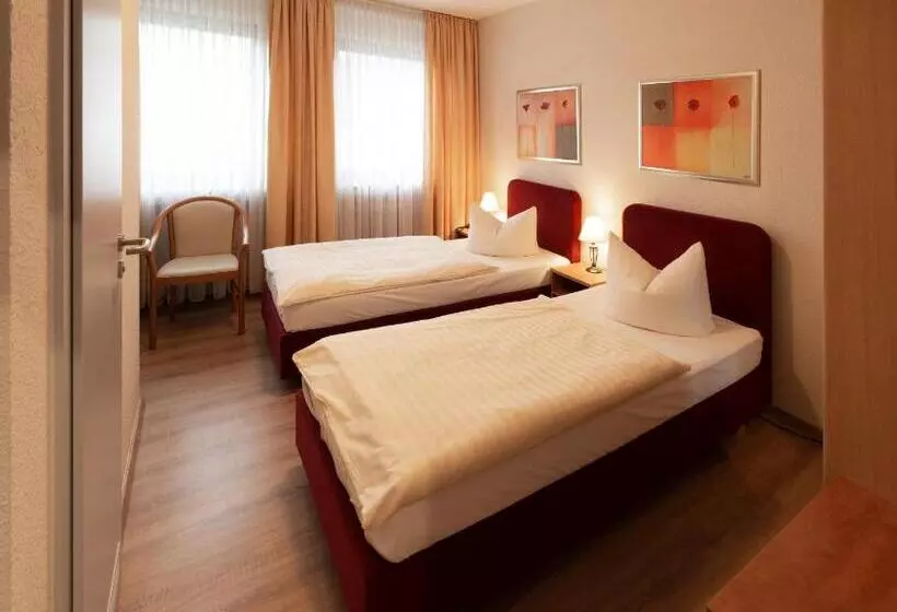 Standard-huone, Garni Regent