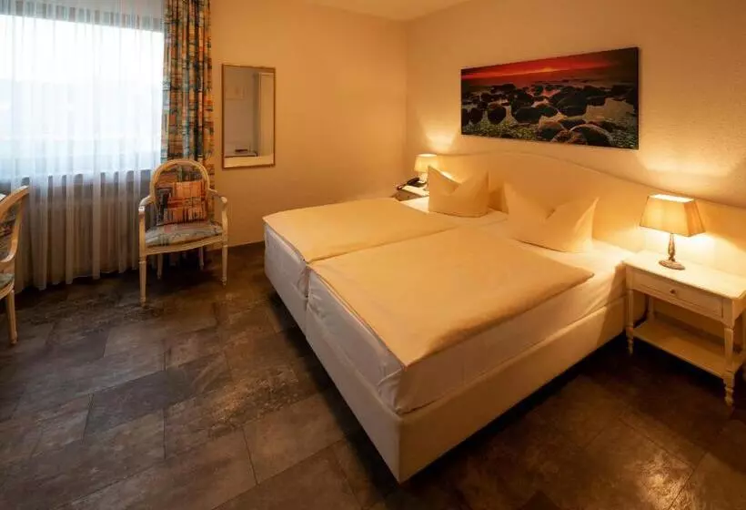 Standard-huone, Garni Regent