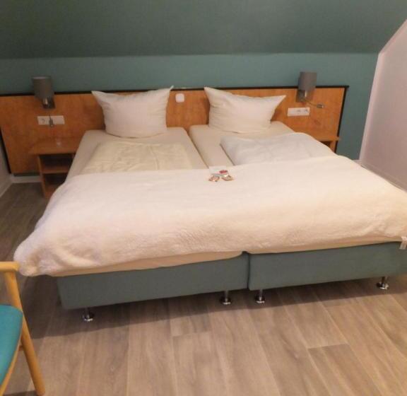 标准间, Grütering