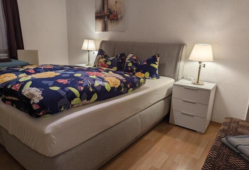 스탠다드 룸, Heideklause